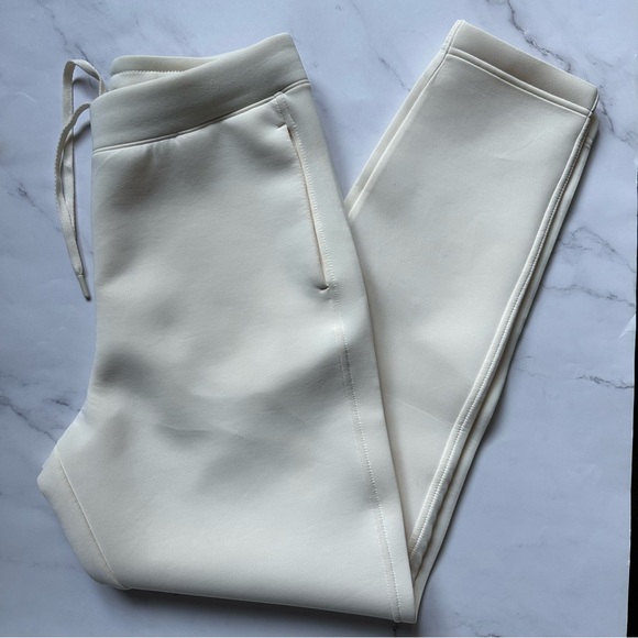 UNIQLO Straight Leg US S Off-White Joggers - Picture 8 of 10